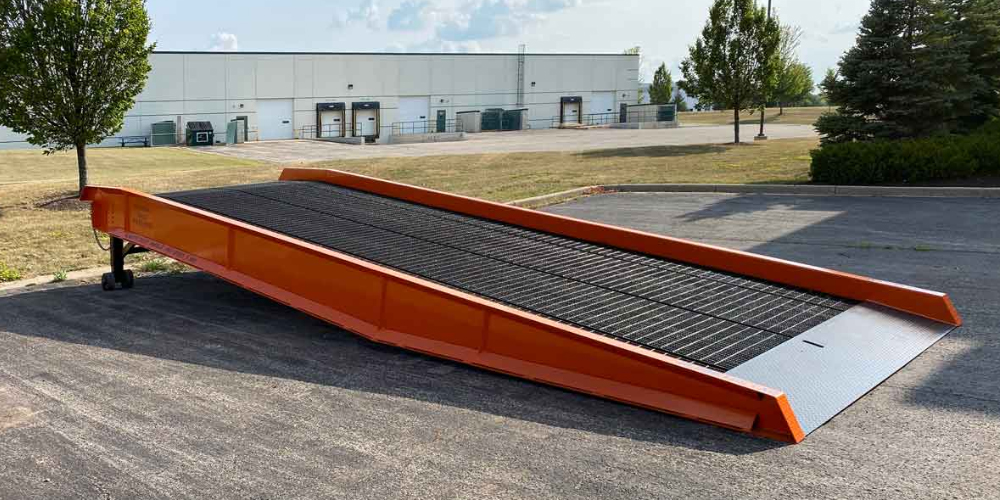 Hydraulic Loading Ramp
